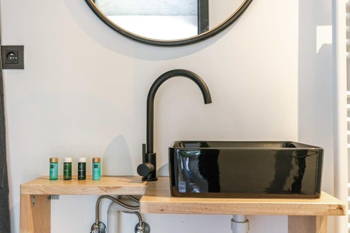 Huswell - Industrial Apartment With Terrace In Anversa Esterno foto