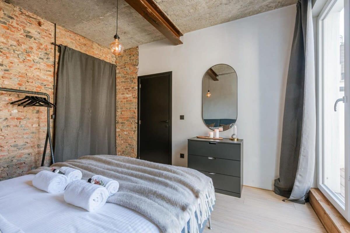 Huswell - Industrial Apartment With Terrace In Anversa Esterno foto
