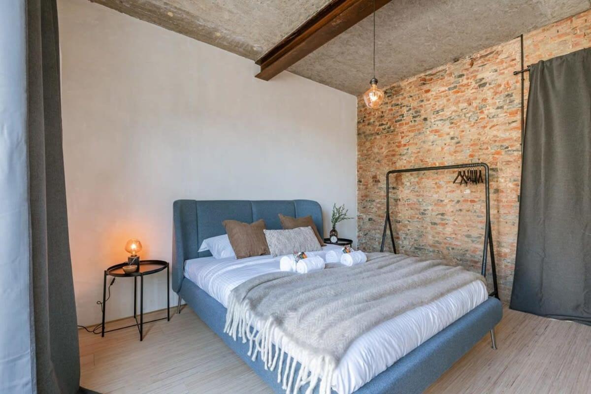 Huswell - Industrial Apartment With Terrace In Anversa Esterno foto