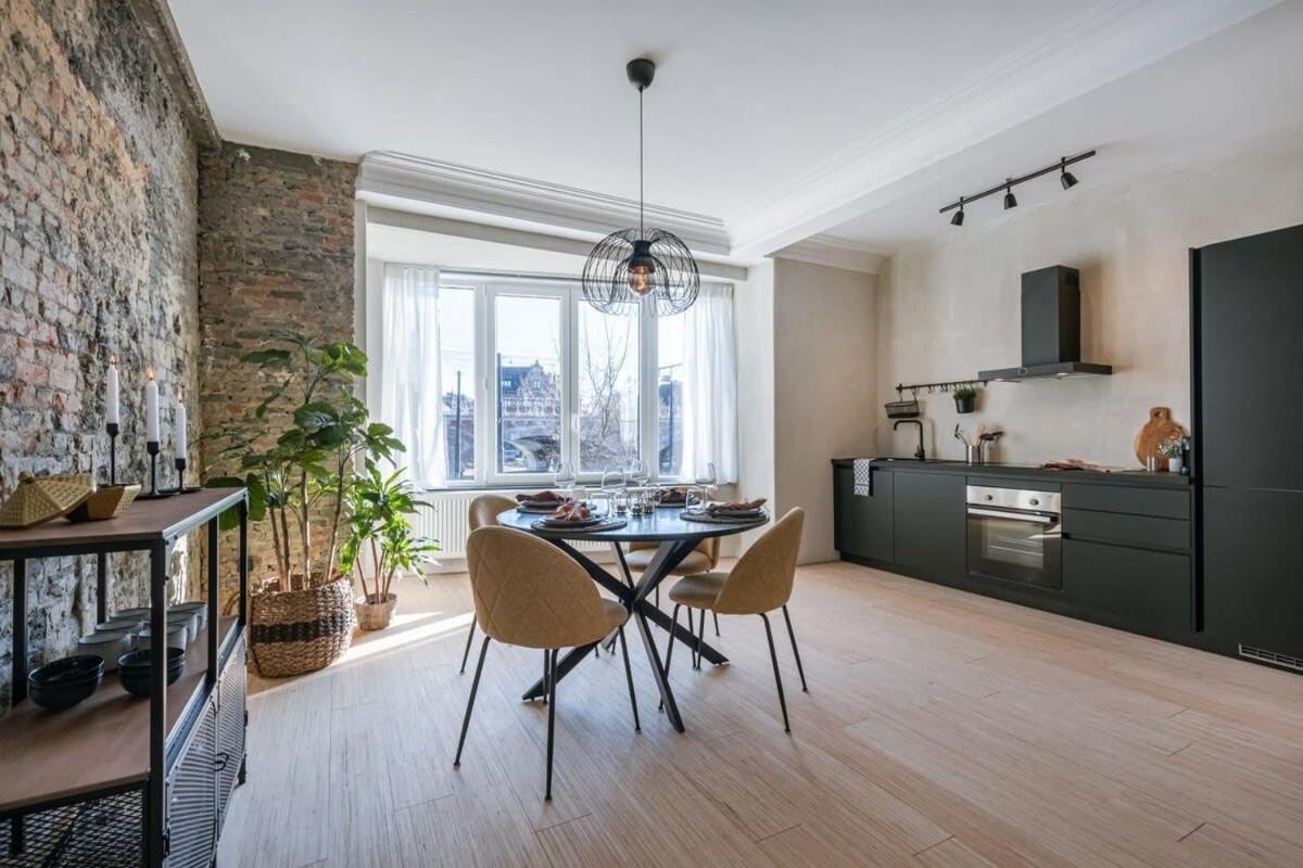 Huswell - Industrial Apartment With Terrace In Anversa Esterno foto